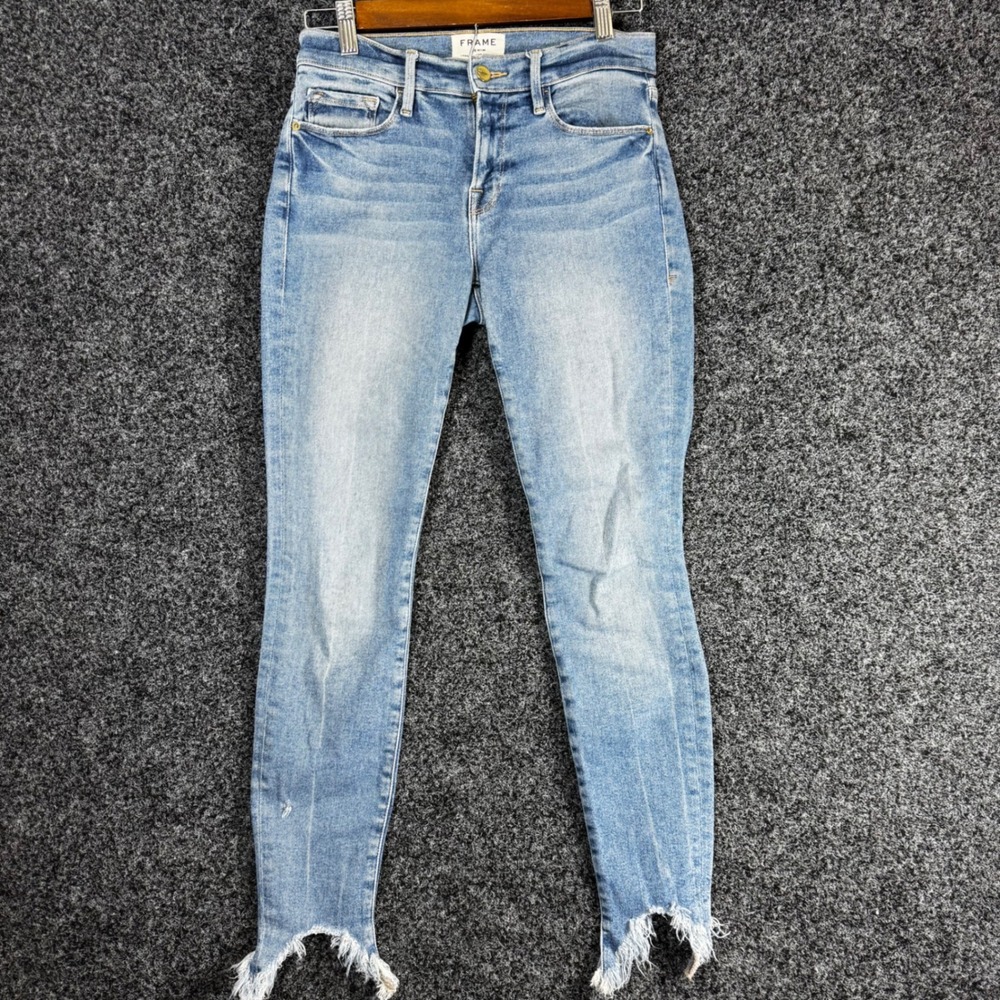 FRAME Le Skinny de Jeanne Dupont Step Fray Hem Jeans Size 26‎ Light Blue Skinny